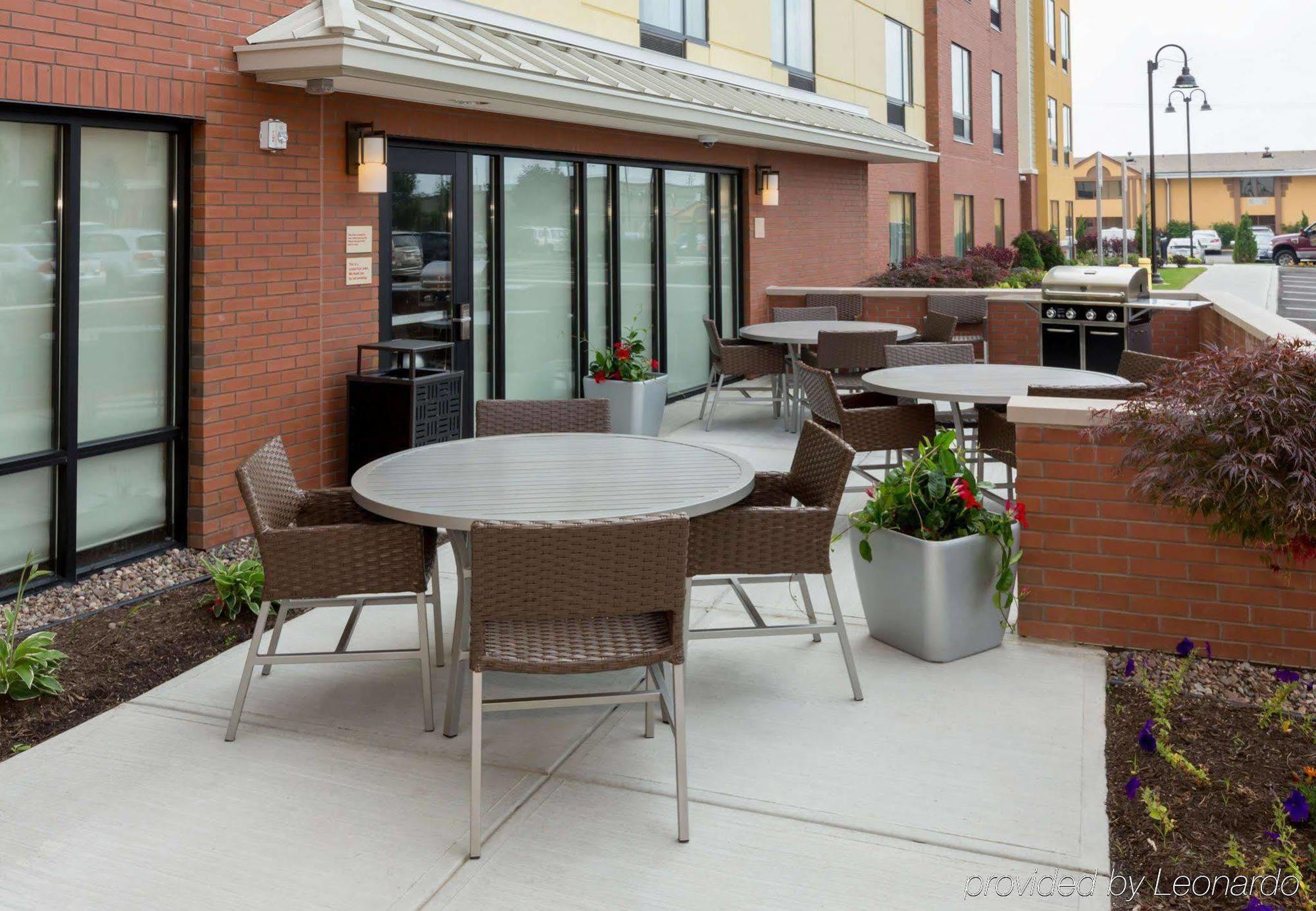 Towneplace Suites Buffalo Airport Cheektowaga Exterior photo